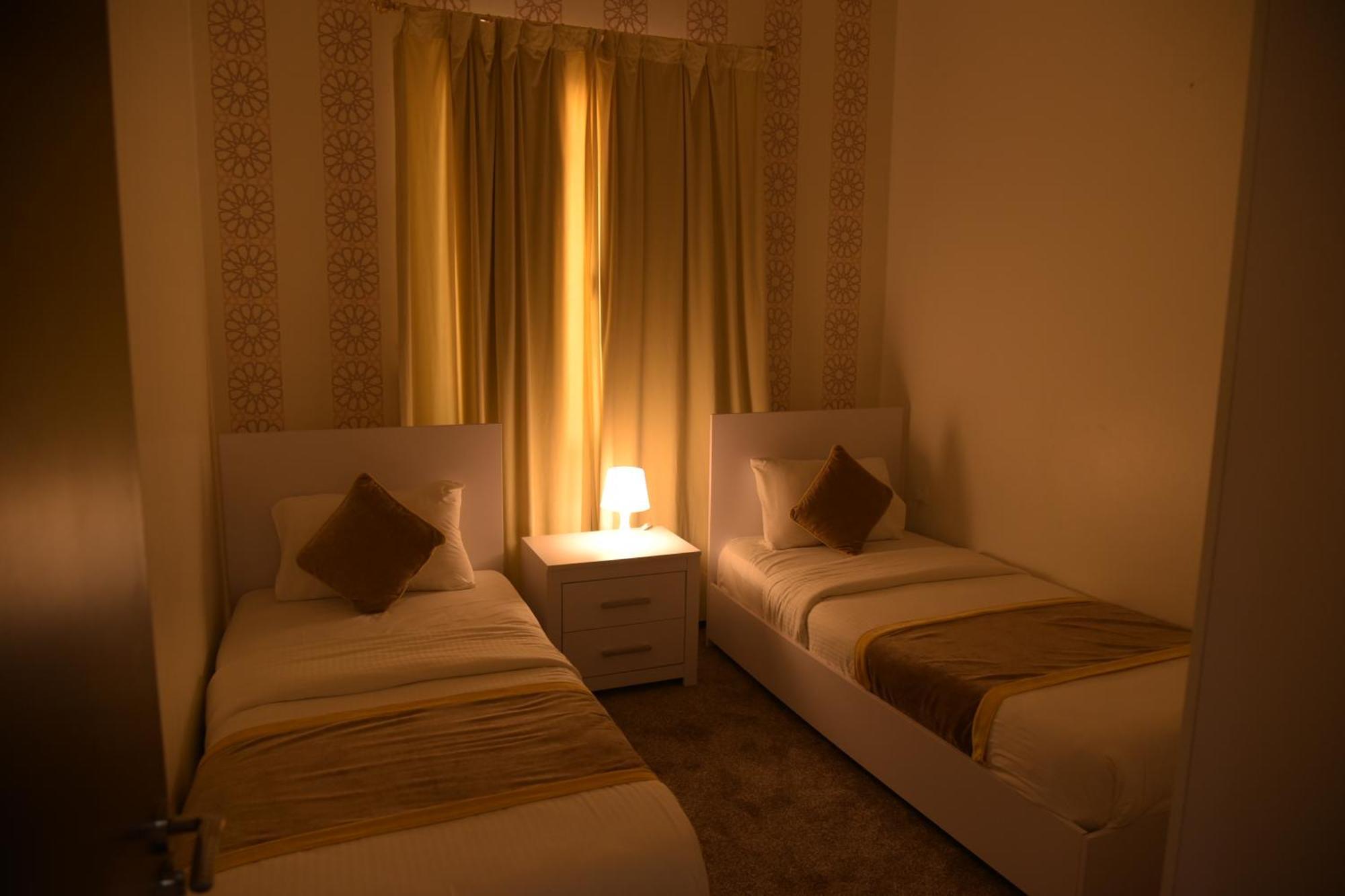 Dahlia Hotel Apartment Riggae Kuwait City Esterno foto